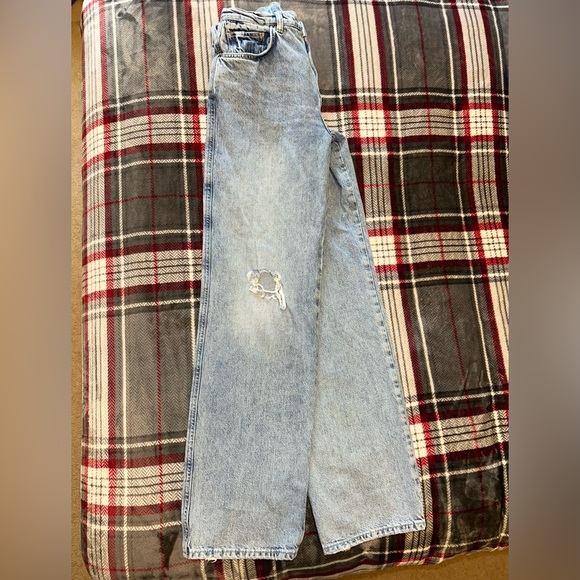 Reformation Val 90s Mid Rise Straight Jeans - Picture 13 of 14